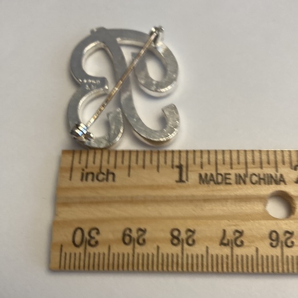 Vintage Avon Silver Plate Initial B Letter Brooch Pin - Picture 14 of 15